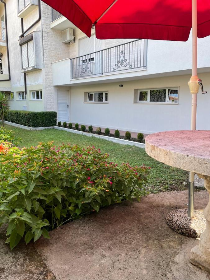 Apartment Garden Kotor Exterior photo