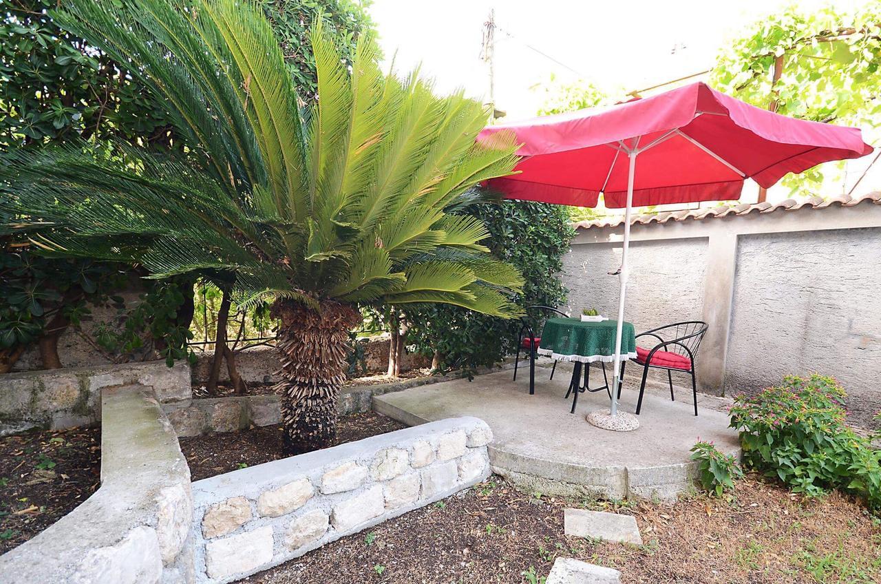 Apartment Garden Kotor Exterior photo